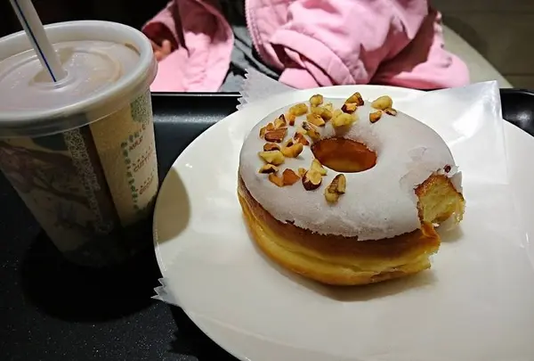 TULLY'S COFFEE with MARLOWE ラスカ茅ヶ崎店