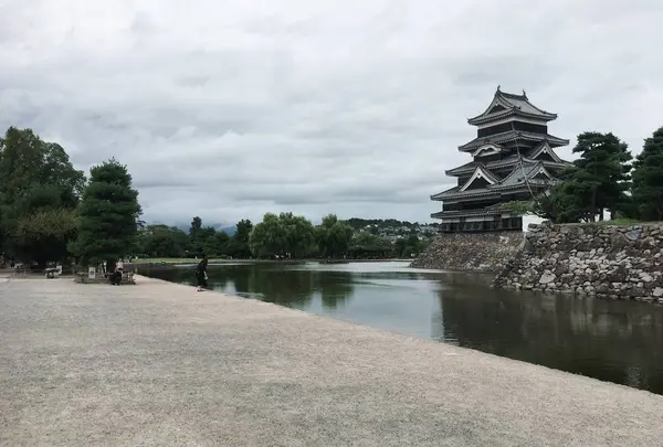 松本城