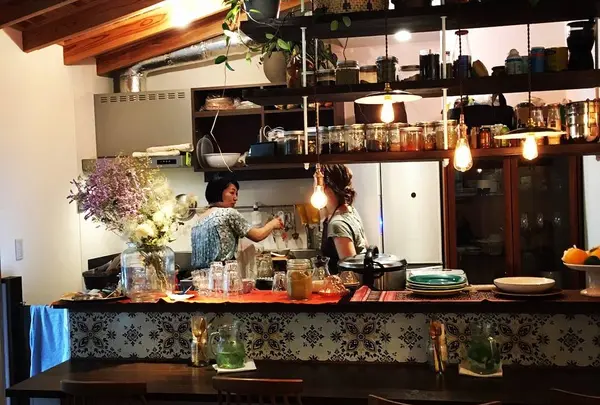 Kitchen and CURRY