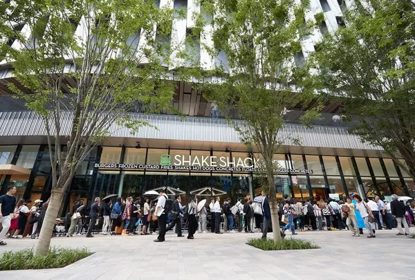 シェイク シャック 梅田阪神店