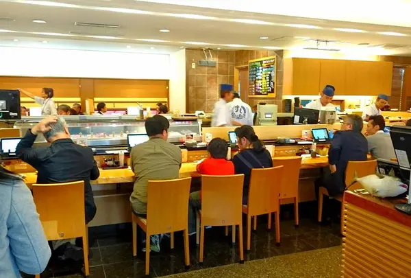 すし食いねぇ！ 県庁前店