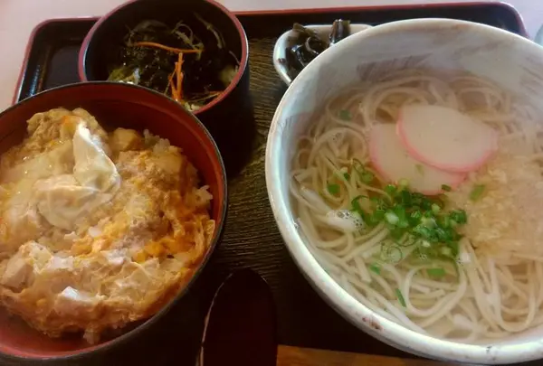 つきみ亭