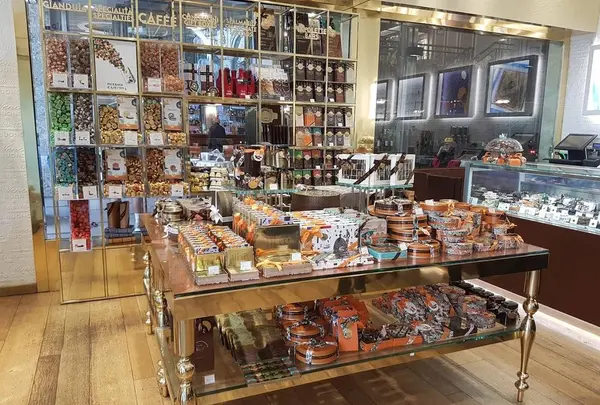 Cioccogelateria Venchi