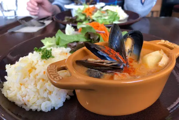 café de montée カフェモンティ