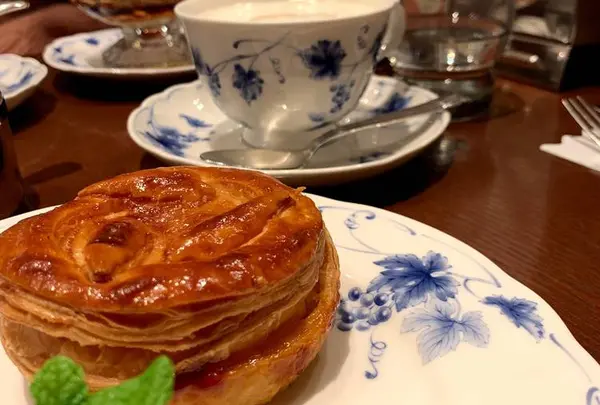 喫茶トリコロール