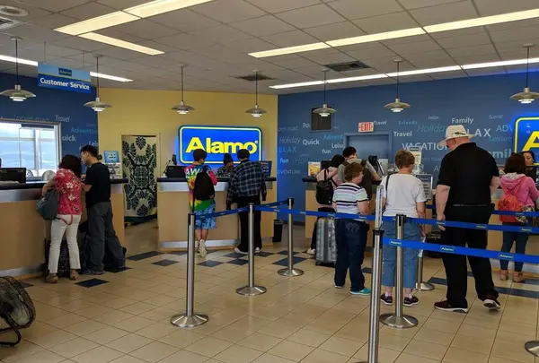 アラモ・レンタカー