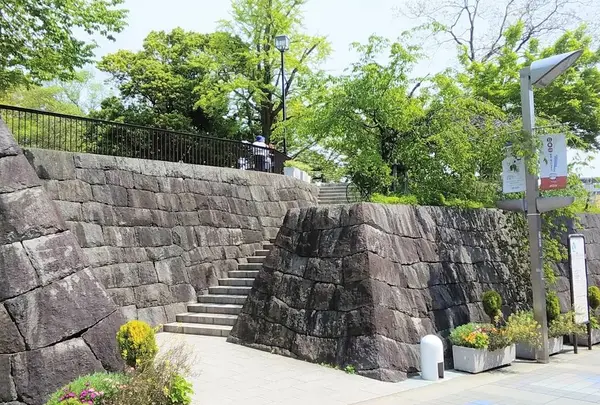 有岡城跡