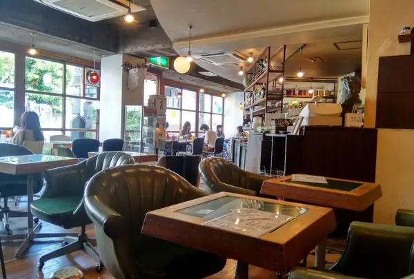 bio ojiyan cafe 下北沢