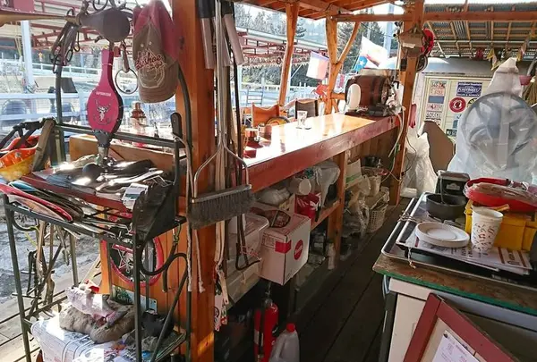 焚き火カフェWILD BR'ESSE