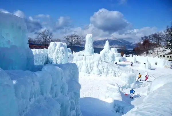 千歳・支笏湖氷濤まつり
