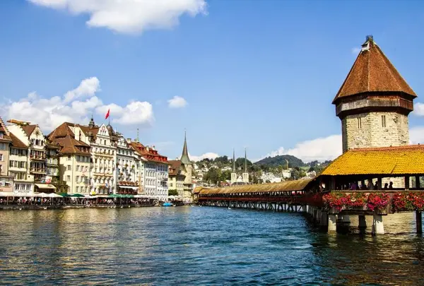 カペル橋（Kapellbrücke）
