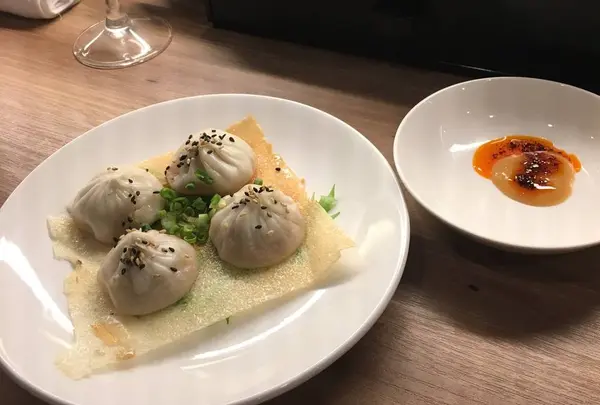 羽根つき焼小籠包 鼎’ｓ 自由が丘店