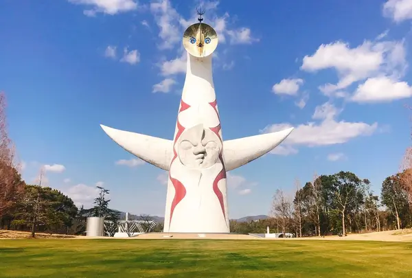太陽の塔
