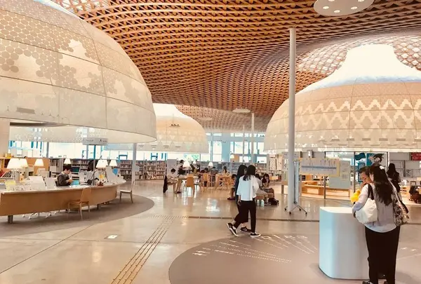 岐阜市立中央図書館
