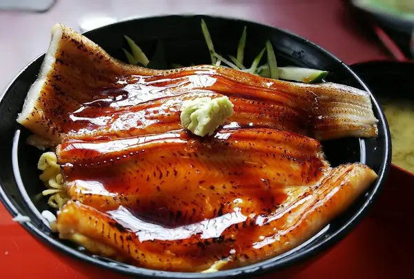 味処 さんとり茶屋