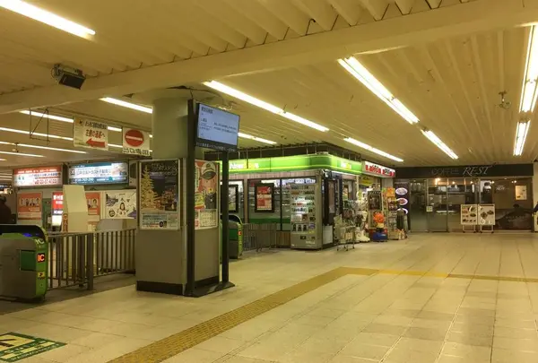 市川駅