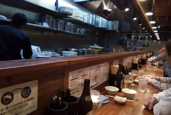 成都正宗担々麺 つじ田
