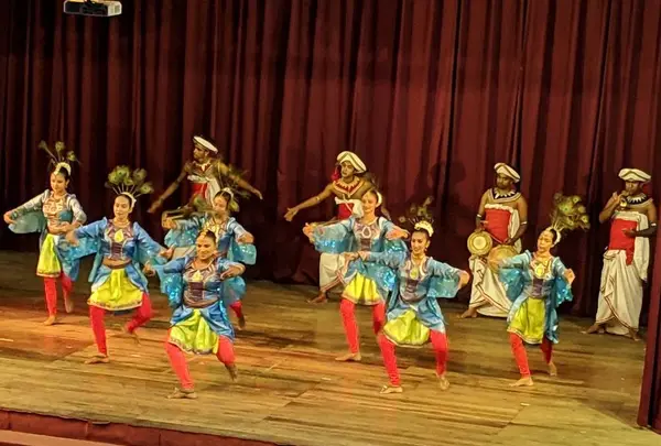Kandy Lake Club - Cultural Dance show