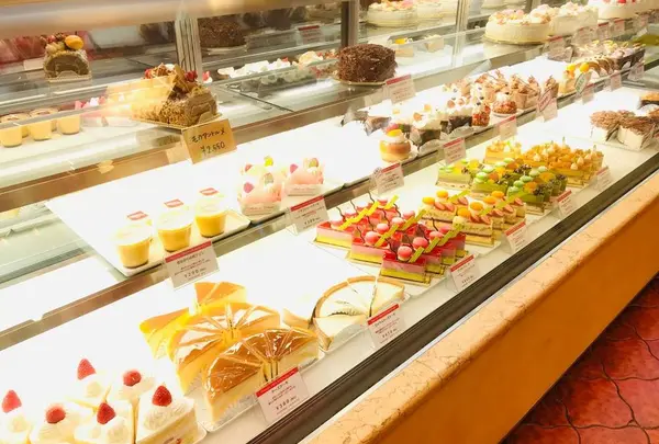 株式会社トリアノン洋菓子店 高円寺店