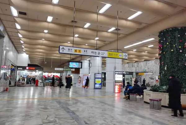 강남구청역