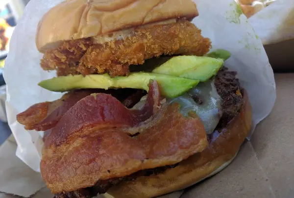 Chubbies Burgers（チャビーズバーガーズ）