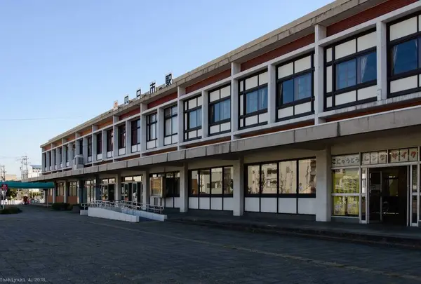 四日市駅