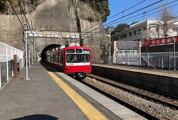 汐入駅
