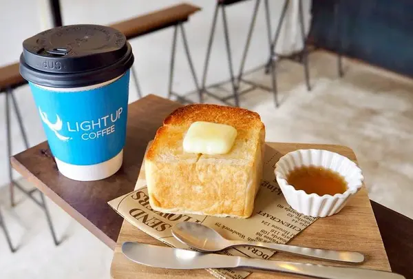 ライト アップ コーヒー （LIGHT UP COFFEE） 