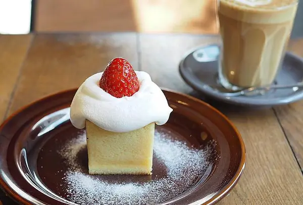 MONZ CAFE