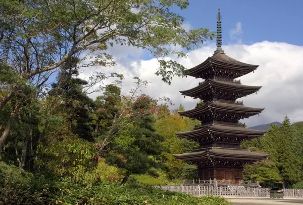 西方寺五重塔