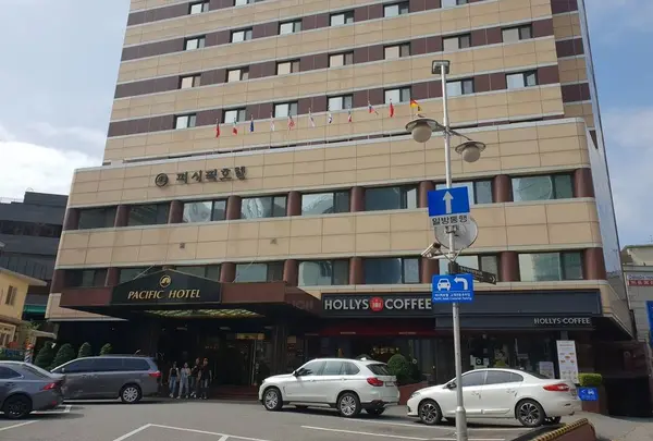 Pacific Hotel