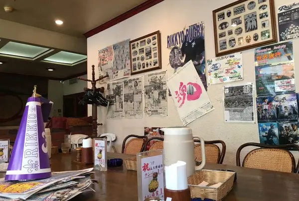 セントポールの隣り