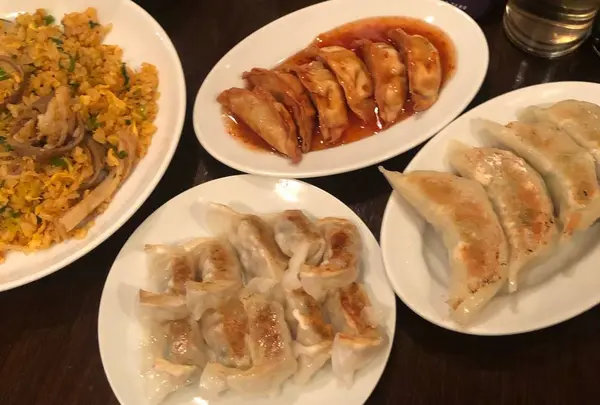 豆金餃子学芸大学店