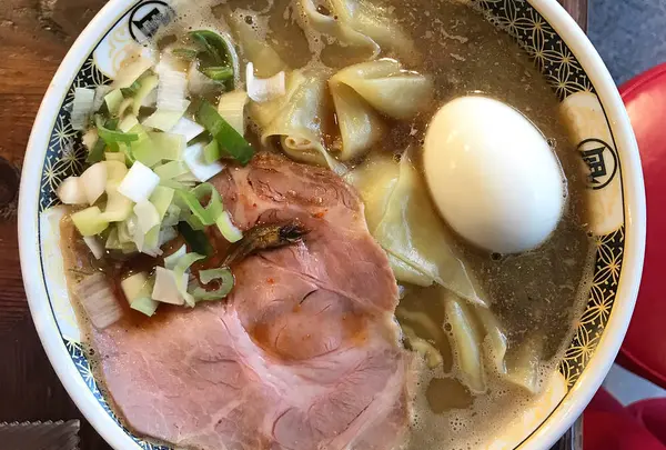 すごい煮干ラーメン凪 渋谷東口店