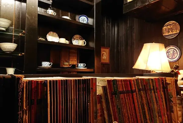 西原珈琲店本山本店