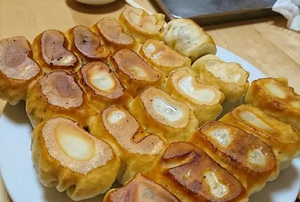 ホワイト餃子 柏店