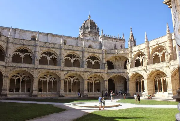 ジェローニモス修道院(Jeronimos Monastery)