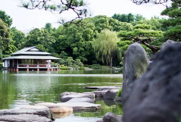 清澄庭園・涼亭