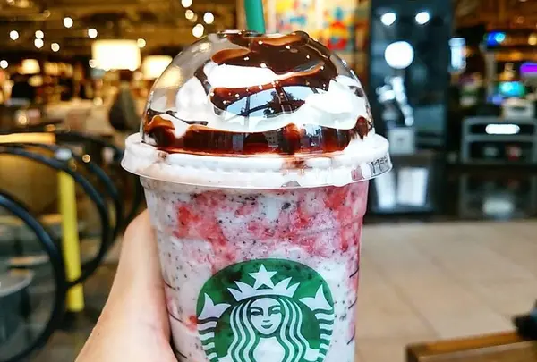 スターバックスコーヒー TSUTAYA TOKYO ROPPONGI店（六本木店）