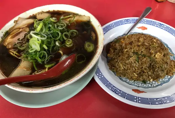 新福菜館本店
