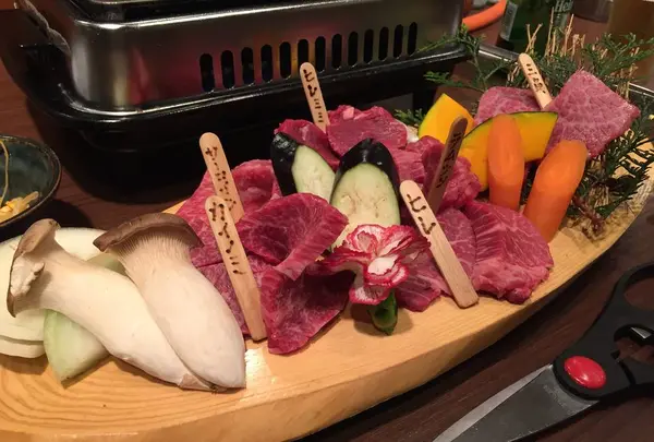赤牛焼肉 味ひときれ