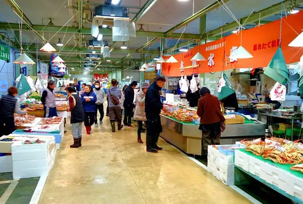 金沢港いきいき魚市