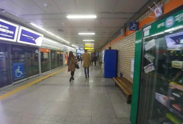 乙支路3街駅