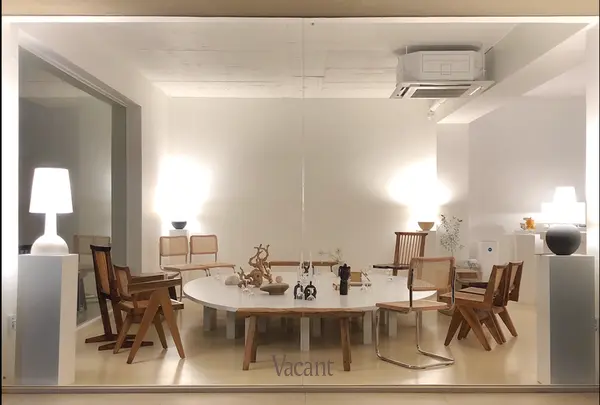 Vacant Shop