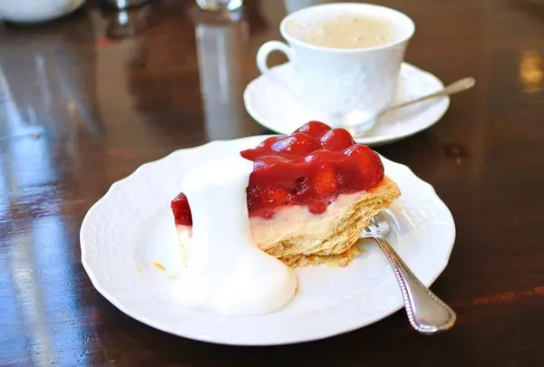 Tea＆Cake Grace （ティーアンドケーキ グレース）