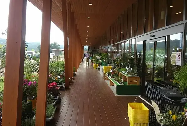 アトリエ・ド・フロマージュ 軽井沢発地市庭店
