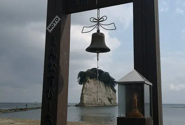 えんむすびーちの鐘