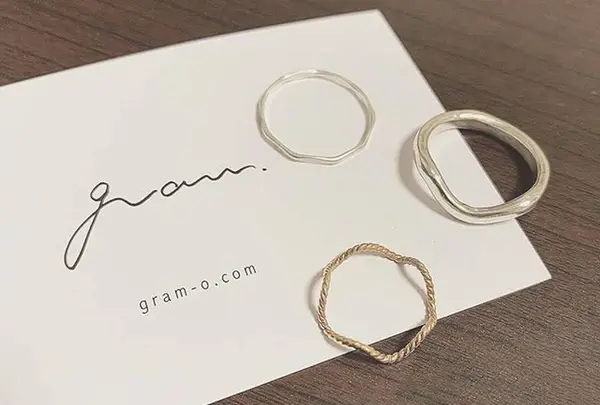 gram（グラム）