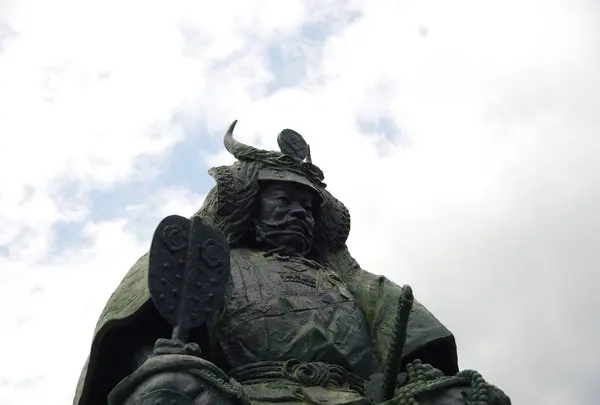 武田信玄公像