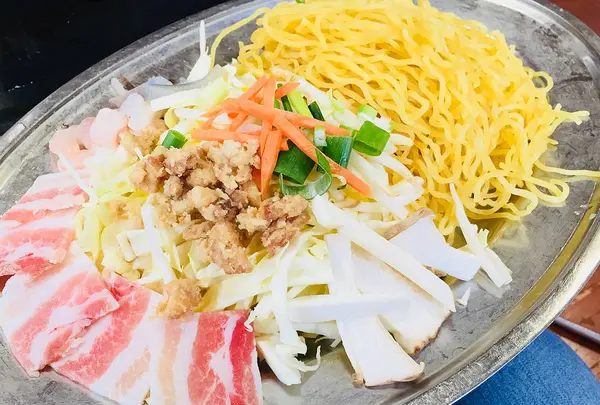 富士宮やきそば うるおいてい